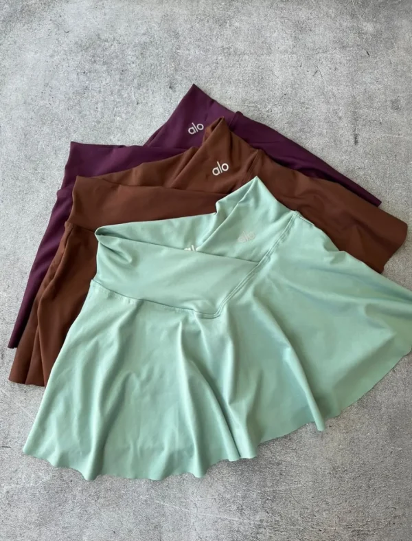 short pollera