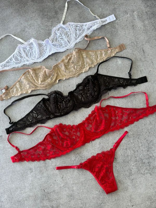 conjunto de encaje con aro ❤️